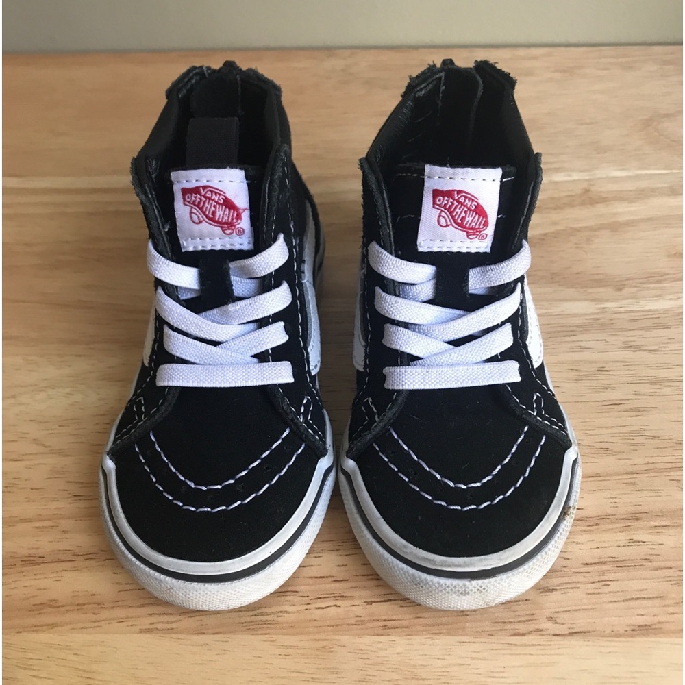 Vans SK8-Hi Top Zip Black / White Sneakers Size: US Toddler 5.5 EUR 21.5 CM 12